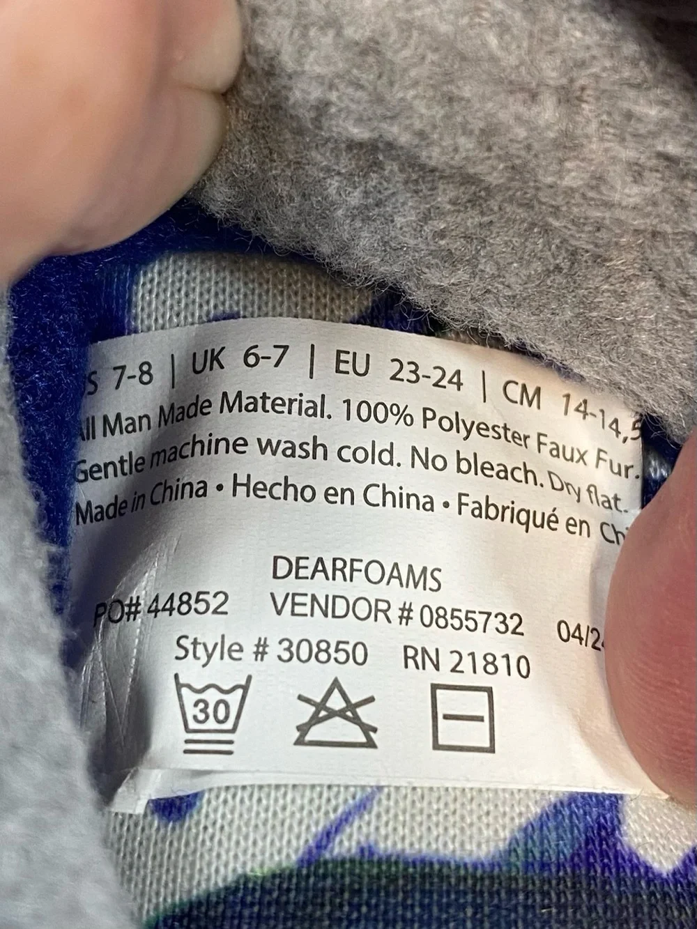 Dearfoams Kids Gray & Blue Shark Slippers Size 7-8